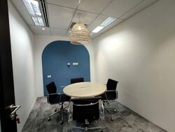 Robinson 112 (D1), Office #530464571